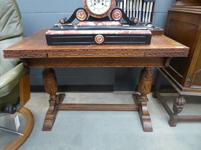 Lot 5041 - Oak drawer leaf table