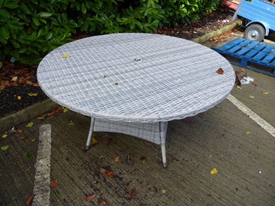 Lot 4206 - Rattan effect garden table