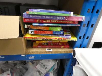 Lot 2160 - Selection of kids books