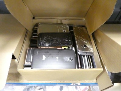 Lot 2171 - Box containing various mobile phones for...