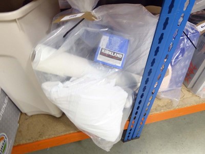 Lot 3017 - Bag containing cling film, food containers,...