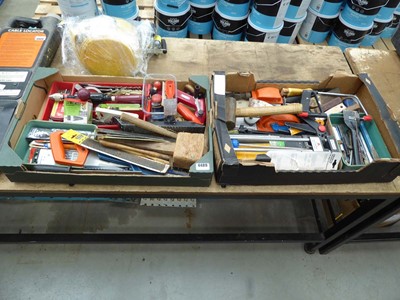 Lot 4489 - 2 trays of assorted tools, to include hammers,...