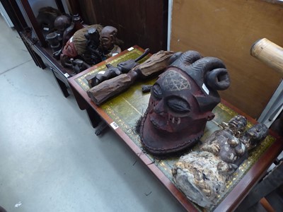 Lot 5134 - Collection of African masks and carved figures