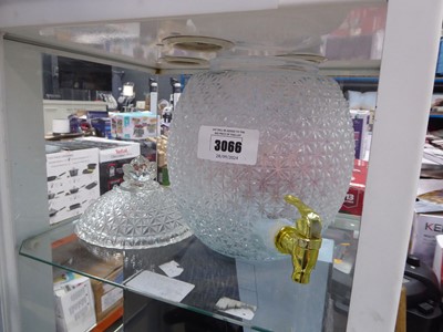 Lot 3066 - Glass sphere drinks dispenser