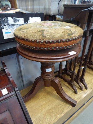 Lot 5150 - Adjustable tripod piano stool