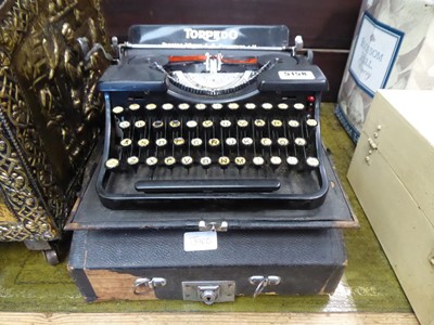 Lot 5158 - Vintage Torpedo typewriter