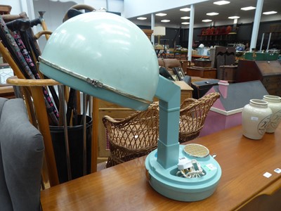 Lot 5196 - Lady Schick hair dryer