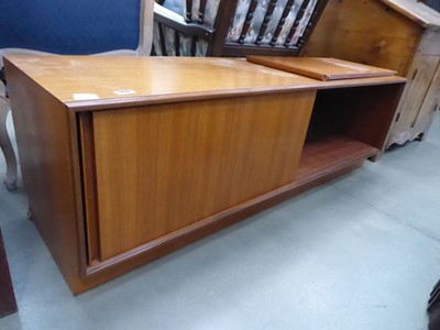 Lot 5292 - G-plan entertainment unit