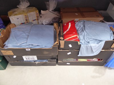 Lot 3286 - 6 trays of mixed assorted clothing and pyjamas