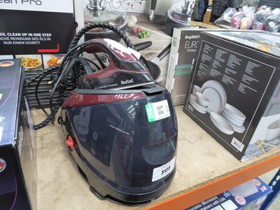 Lot 3123 - Unboxed Tefal pro express protect steam iron