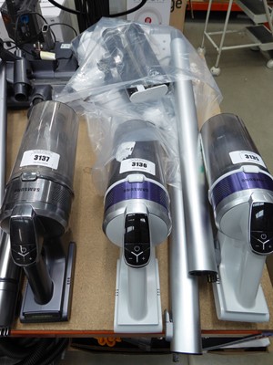 Lot 3136 - Samsung Jet 70 Series cordless stick vacuum...