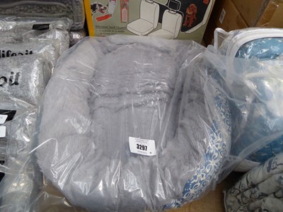 Lot 3297 - Small grey pet bed