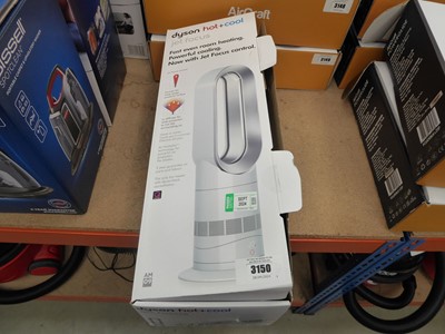 Lot 3150 - Dyson Hot and Cool jet focus AM09 tower fan...