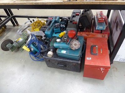 Lot 4460 - Large under bay of assorted tools and tool...