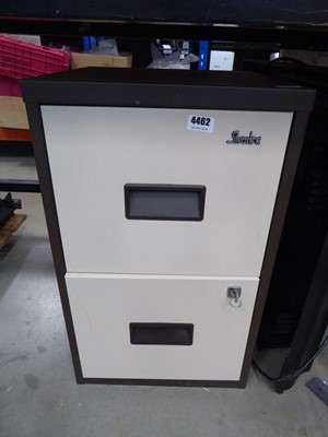 Lot 4462 - 2 drawer Silver Line office filing cabinet