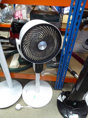 Lot 3187 - Vibra pedestal fan