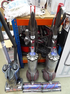 Lot 3196 - Upright Dyson light ball animal vacuum cleaner