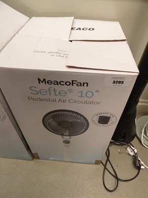 Lot 3205 - Meaco 10" pedestal air circulator fan