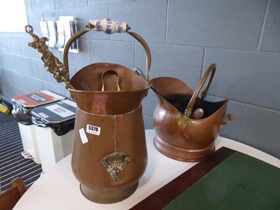 Lot 5370 - 2 copper coal scuttles with toasting forks and...