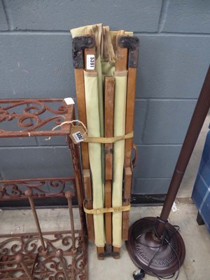 Lot 5391 - Military field stretcher