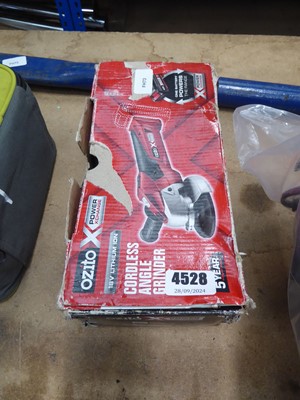 Lot 4528 - Ozito cordless angle grinder