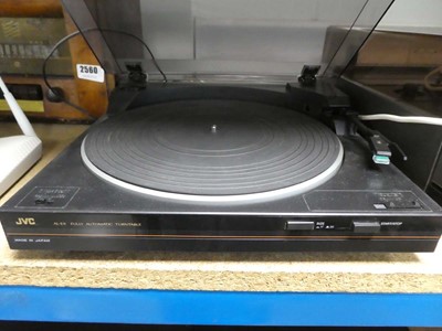 Lot 2562 - JVC fully automatic turntable ALE11