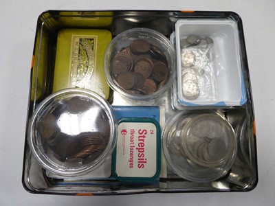 Lot 2484 - Box containing various coins