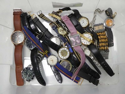 Lot 2485 - Box containing various watches