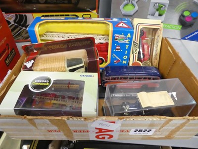 Lot 2522 - Box containing various Diecast toys in...