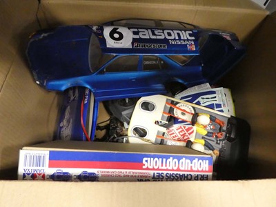 Lot 2530 - Parts of radio controlled car