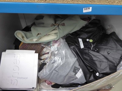 Lot 3358 - Pallet of mixed assorted clothing