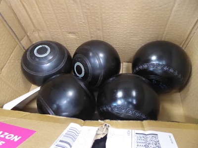 Lot 5420 - Box containing bowling balls