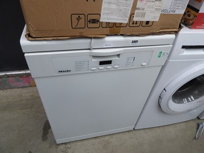 Lot 3391 - Miele dishwasher