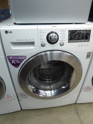 Lot 6002 - LG Direct Drive 8KG washing machine