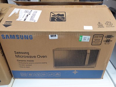 Lot 6014 - Samsung microwave oven