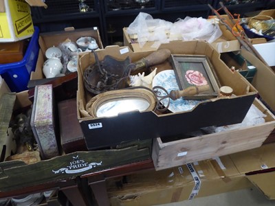 Lot 5524 - 3 boxes containing pots, trinket box,...