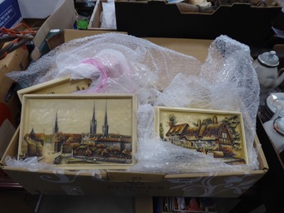 Lot 5552 - Box containing Ivorex wall plaques