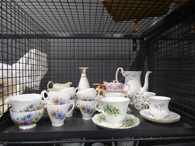 Lot 5621 - Cage containing Royal Albert, Gladson and...