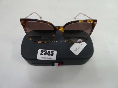 Lot 2345 - Pair of Tommy Hilfiger sunglasses with case