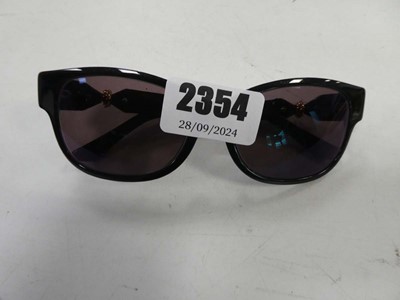 Lot 2354 - Pair of Cartier sunglasses