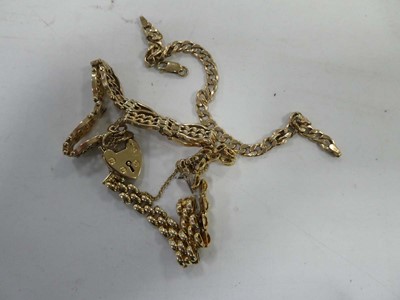 Lot 2359 - 3 gold bracelets