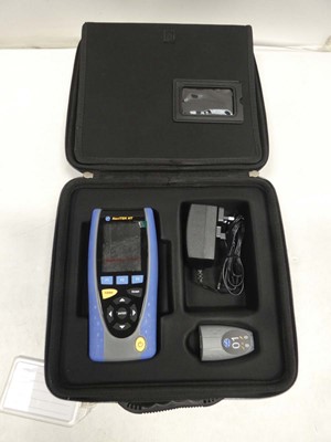 Lot 2049 - NaviTEK NT network cable tester with case