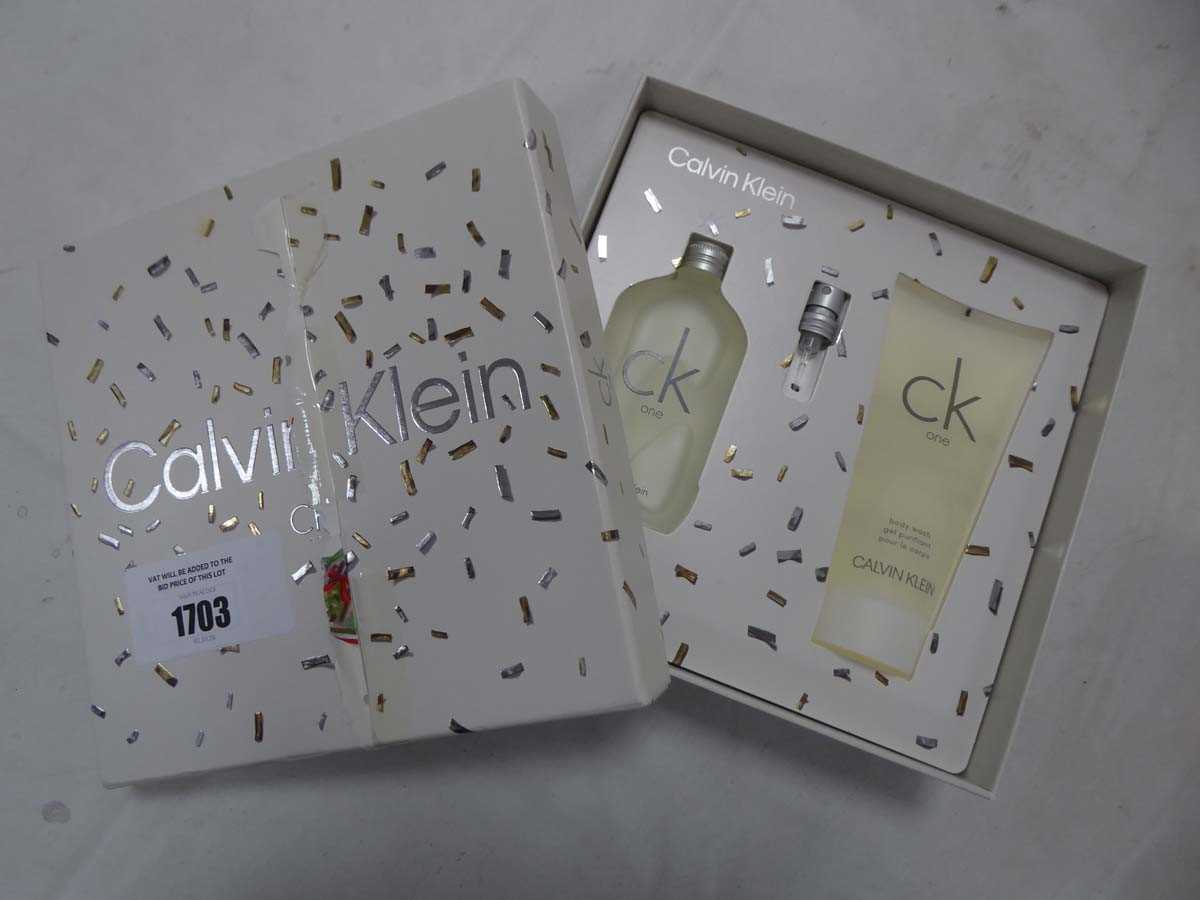 Lot 1703 - Calvin Klein ck one eau de toilette 50ml &...