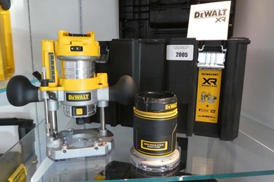 Lot Cased DeWalt DCW600 TY2 XR brushless 18V router