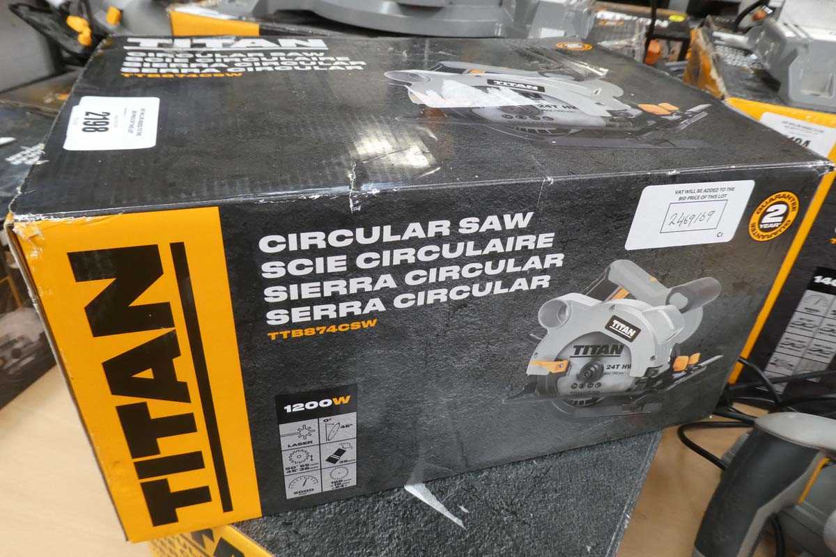 Lot Titan 240V circular saw (TTB8774CSW)