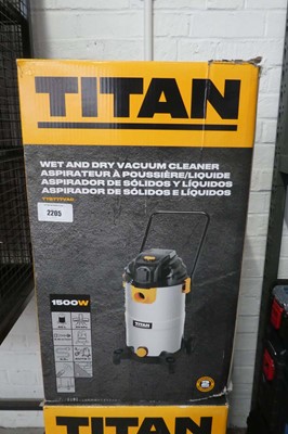 Lot Titan 40L wet and dry vacuum cleaner (TTB777VAC)