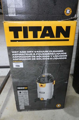 Lot Titan 40L wet and dry vacuum cleaner (TTB777VAC)