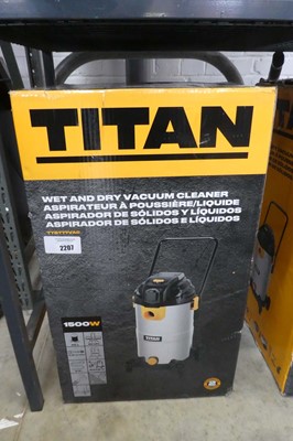 Lot Titan 40L wet and dry vacuum cleaner (TTB777VAC)