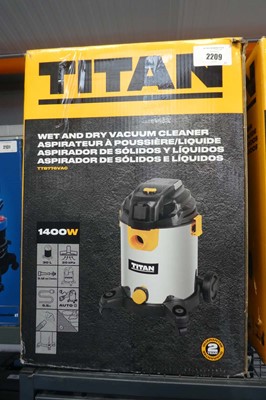 Lot Titan 30L wet and dry vacuum cleaner (TTB776VAC)