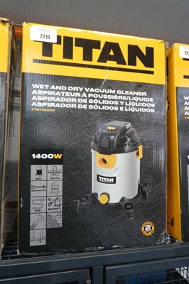 Lot Titan 30L wet and dry vacuum cleaner (TTB776VAC)